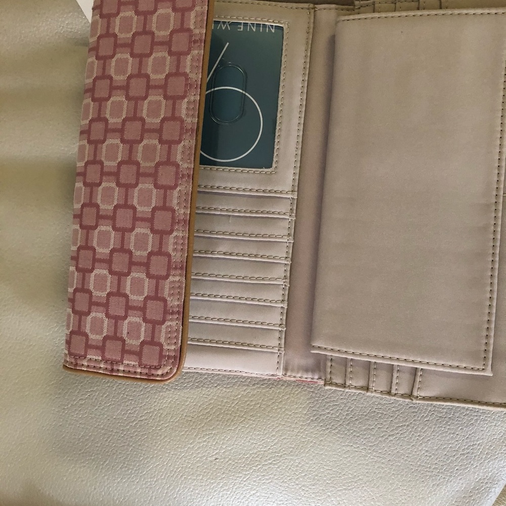 Wallet - Picture 2 of 2